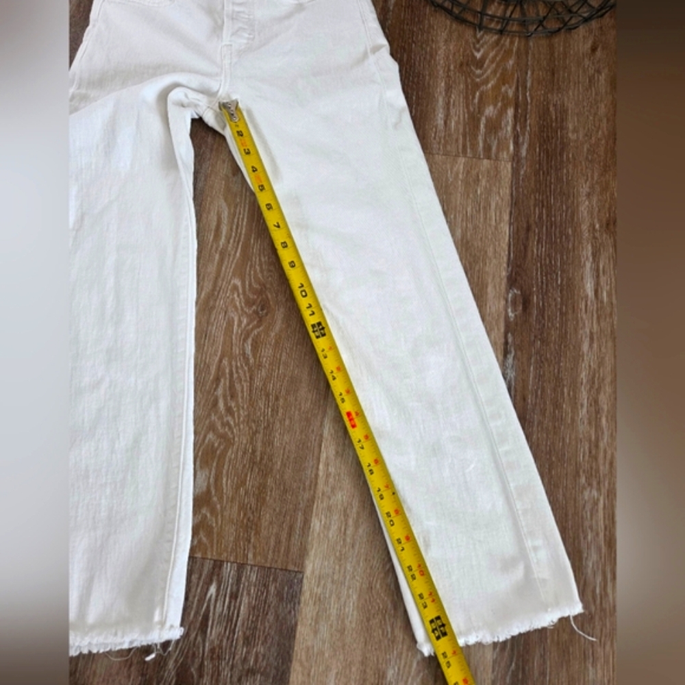 Levi's Premium Women's Wedgie Straight Leg Button Fly Denim Jean's White Frayed - Picture 11 of 16